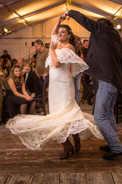 Joe Pool Lake Wedding by Dallas Wedding PHotographers - K & S Ph